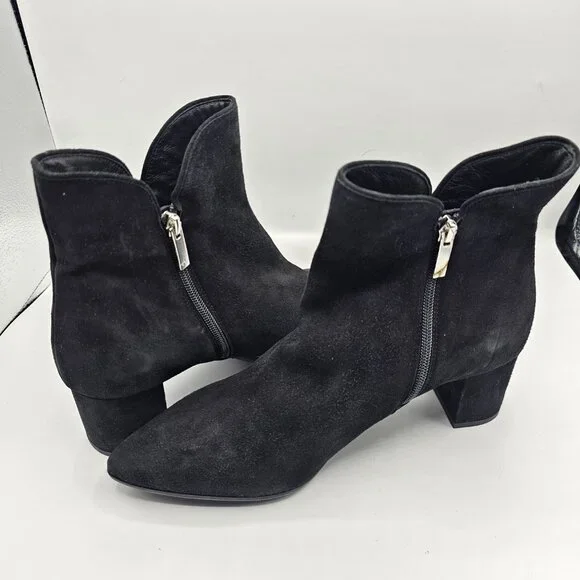 NWOB - Aquatalia Kaylani Black Suede Pointed Toe Ankle Booties – Size 11 - Picture 5 of 9